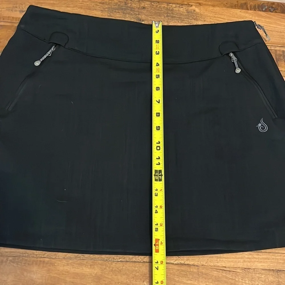 ISIS fleece lined skirt